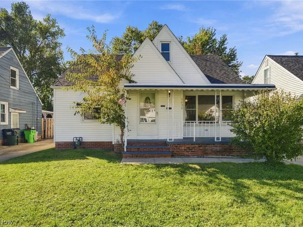 1434 Sunset Rd, Mayfield Heights, OH 44124
