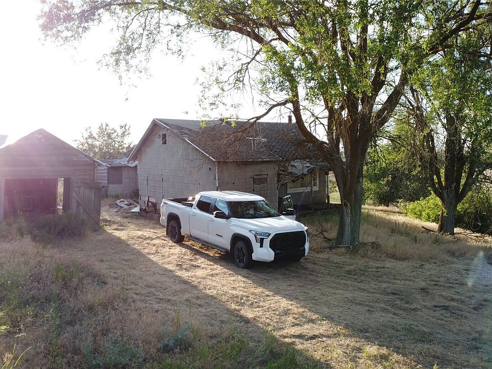 1st image of 39681 Bluestem Road E