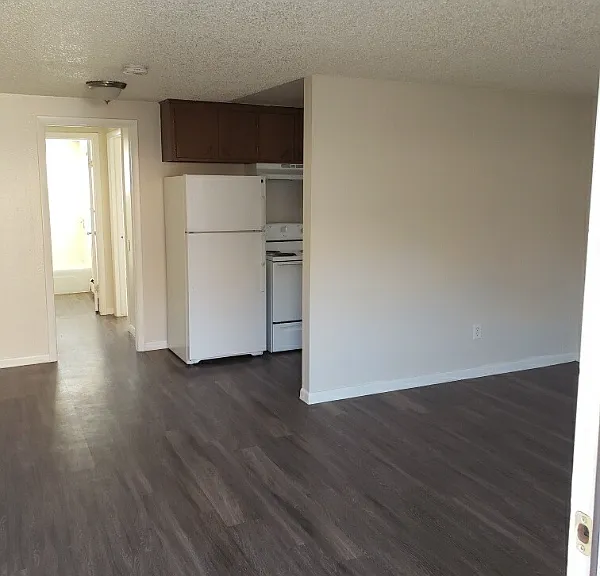 2 Ash Ct — Photo 1