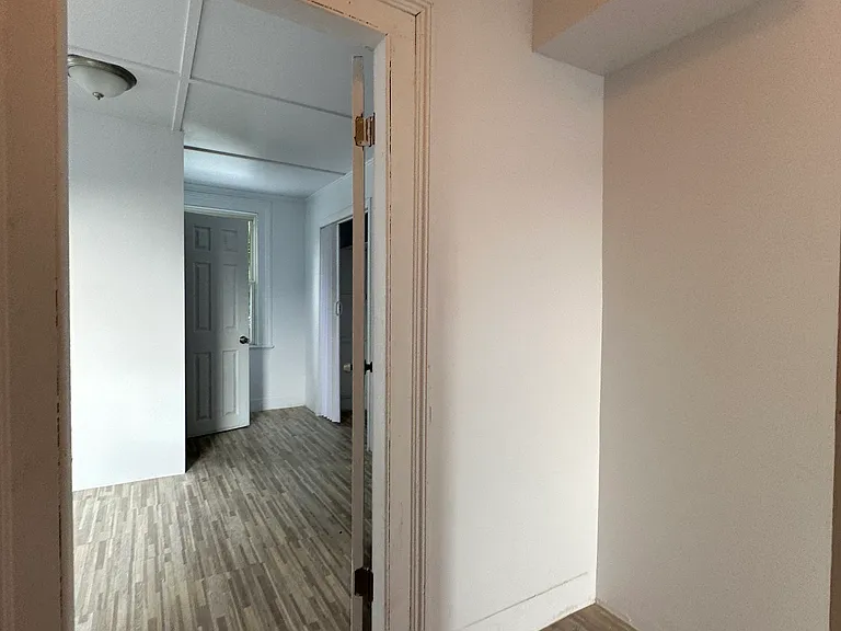 153 Ward St — Photo 8