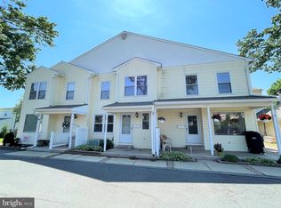 1326 Central Ave APT B, Glendora, NJ 08029