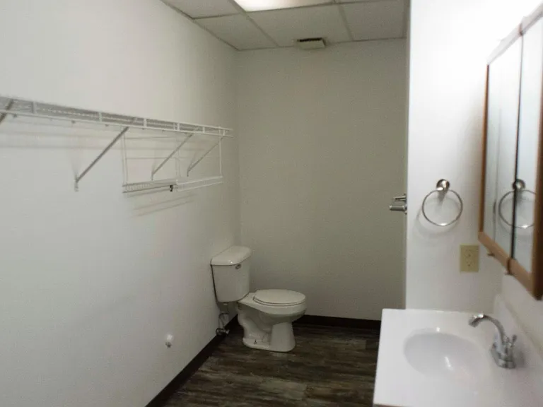 411 Broadway N #203 — Photo 12