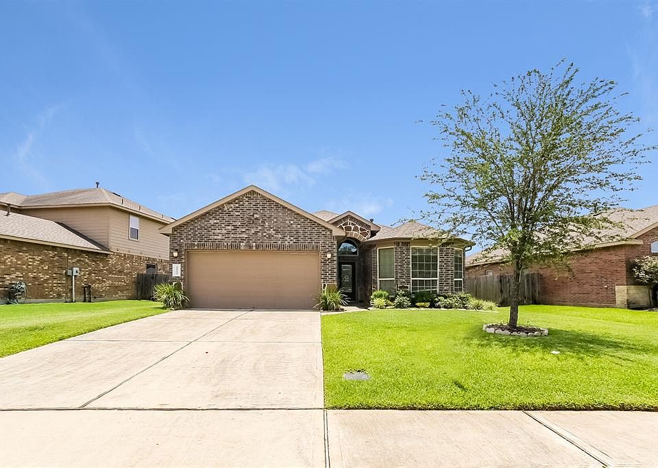 1st image of 22535 Stillwater Valley Ln