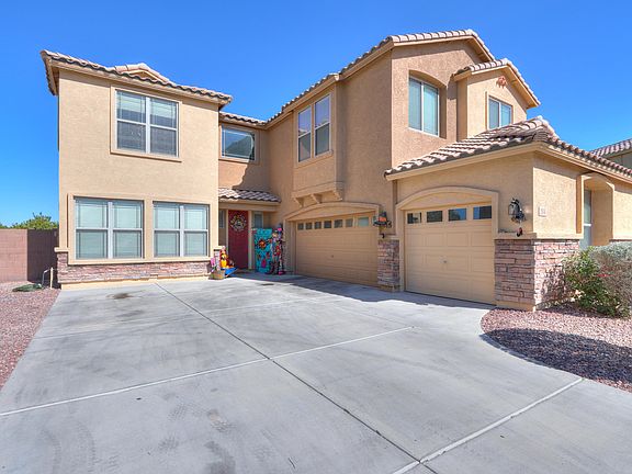 3rd image of 2646 N Franz Ln