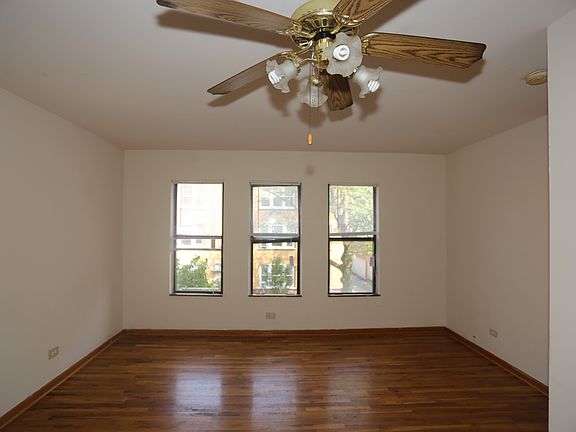 5th image of 815 W Cornelia Ave #201
