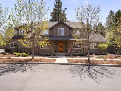 2073 Shevlin Crest Dr, Bend, OR, 97703
