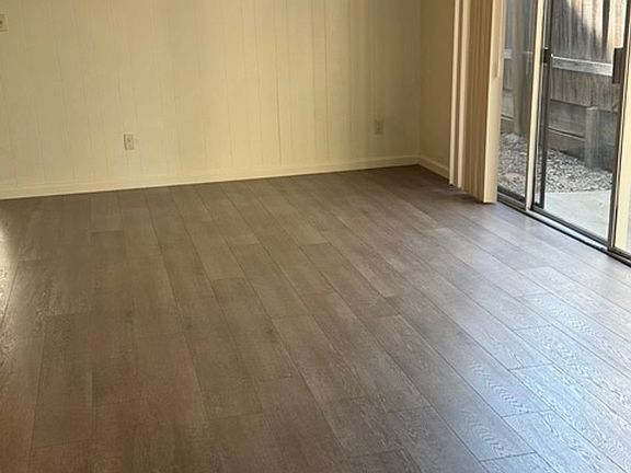 3rd image of 5830 Palm Ave
