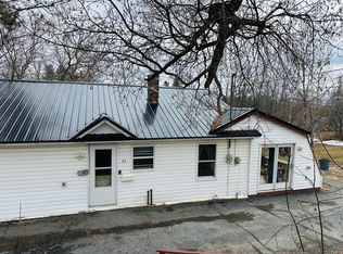 37 Spring St, Caribou, ME 04736
