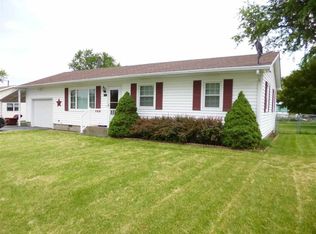 131 E 6th St, Coal Valley, IL