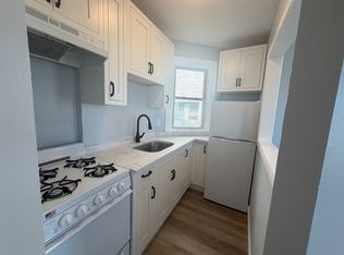 90 Winthrop Shore Dr #1, Winthrop, MA 02152