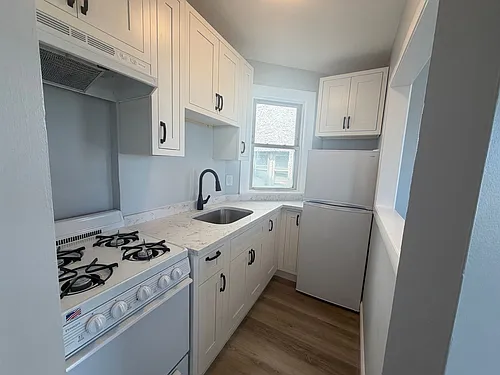 90 Winthrop Shore Dr Photo 1
