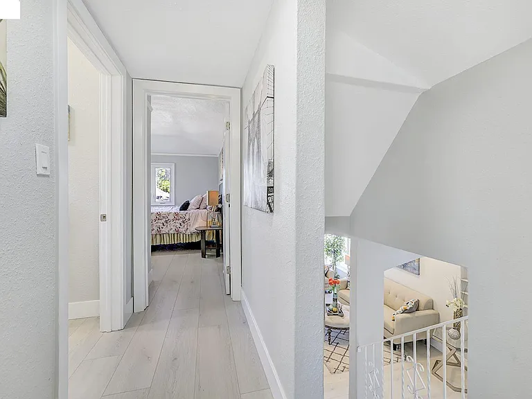 2834 Abbey St — Photo 11