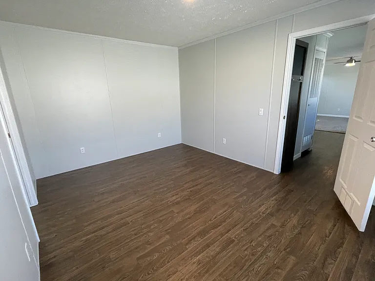 37 Starling Hill Dr #244 — Photo 5