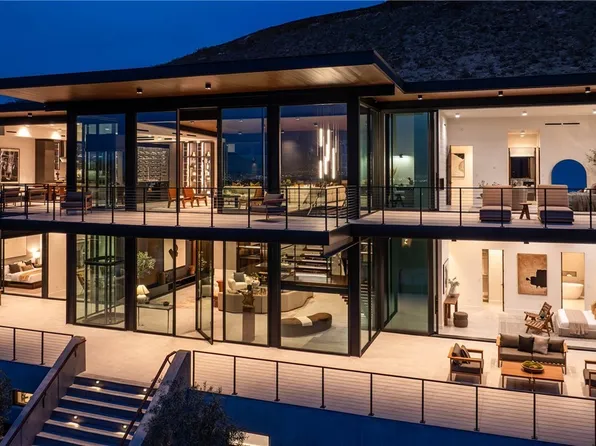 1707 Tangiers Dr, Henderson, NV 89012