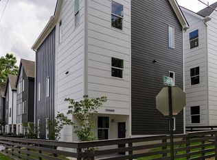 94 Baker Ave, Asheville, NC 28806