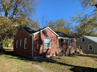 1061 Horseshoe Dr #B, Nashville, TN 37216