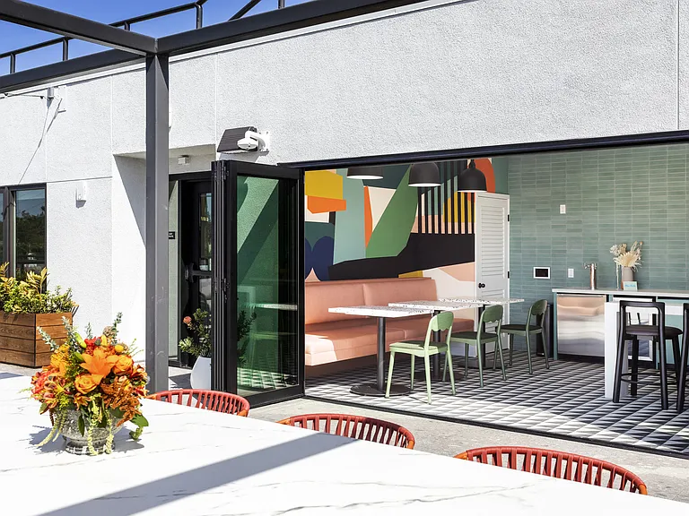 The Charlie Mar Vista apartments community photo