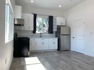 2416 Cabrillo Ave #C, Torrance, CA 90501