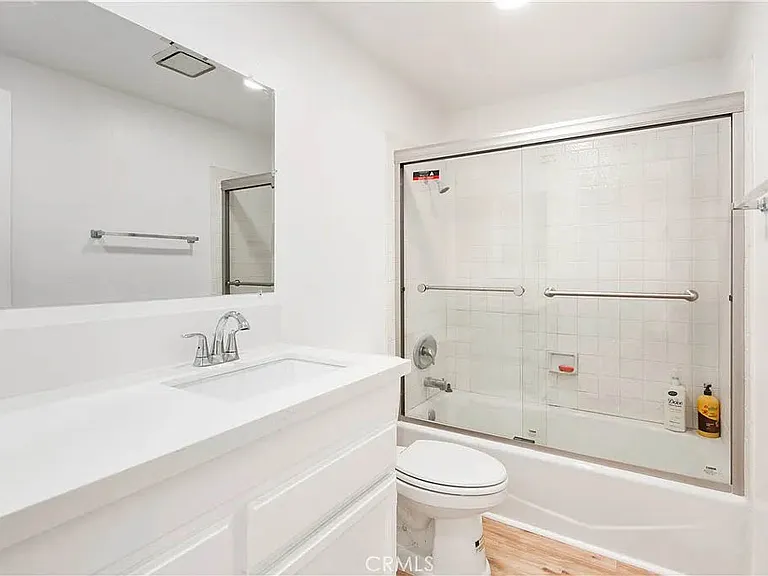 22195 Summit Hill Dr — Photo 12