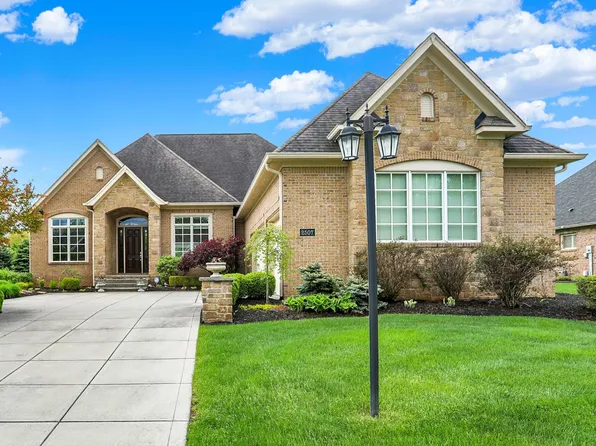 2507 Silver Oaks Dr, Carmel, IN 46032