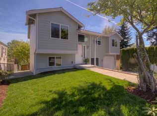 10044 20th Ave SW, Seattle, WA 98146