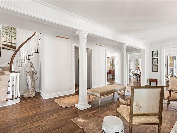 5th image of 2256 De Leon Ave