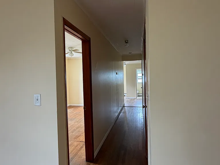 237 Jefferson Hts #6 — Photo 6