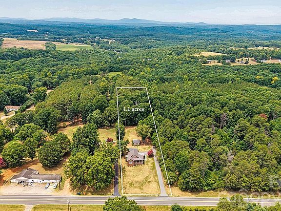 3rd image of 7412 W State Highway 10