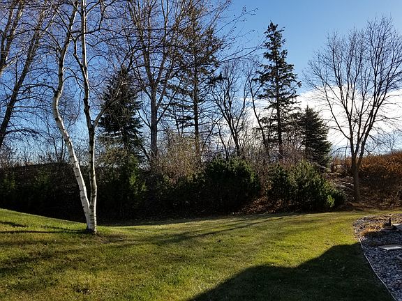 2nd image of 1615 Riverwood Dr