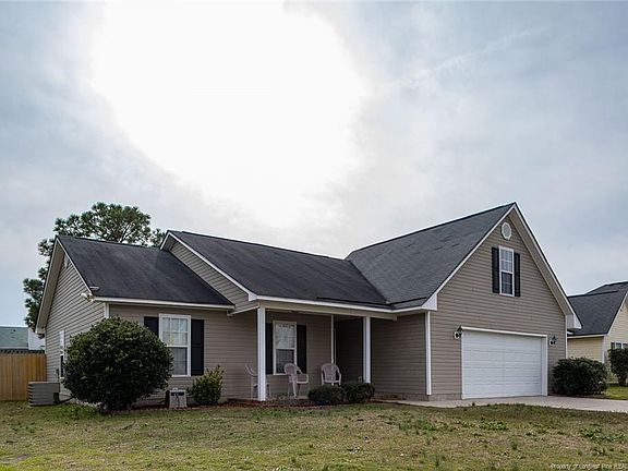 3rd image of 3588 Pioneer Dr