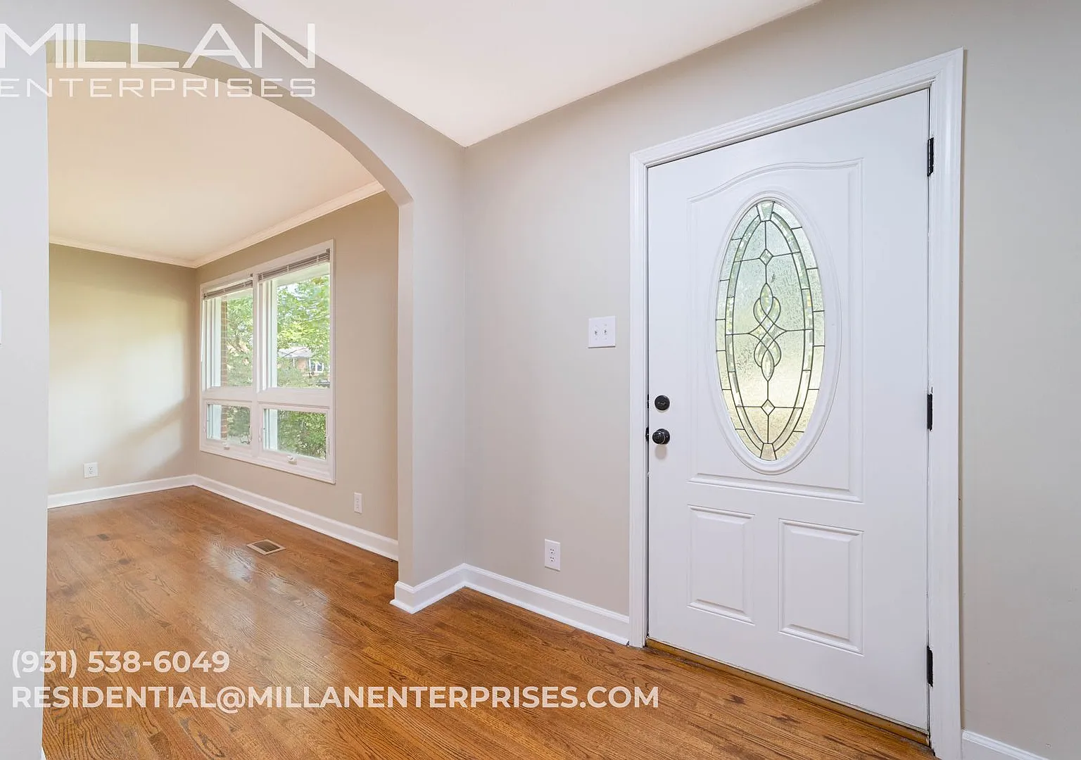 Charming Single-Story Home on a Spacious Lot Near Ft. Campbell! — Photo 2