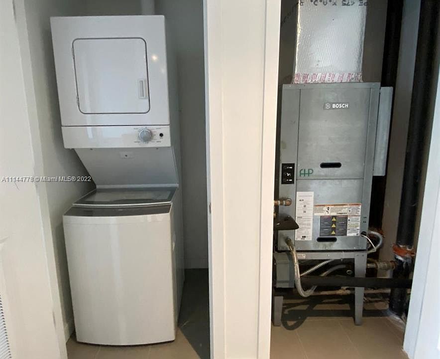 1st image of 1600 NE 1st Ave APT 3418