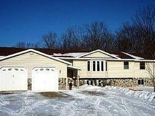 423 12th St, Prairie Farm, WI 54762