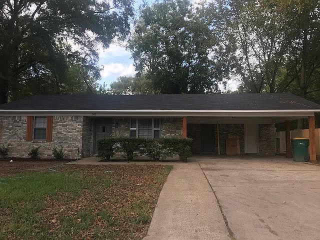 2nd image of 603 E M St