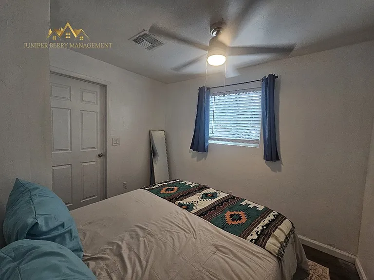 1834 S Amalia Ave #STUDIO — Photo 17