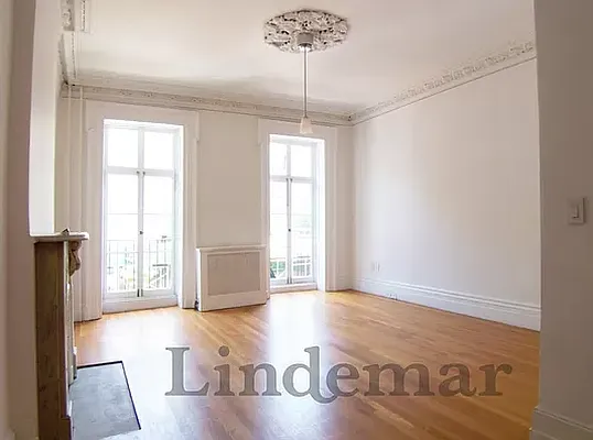 Rented by Lindemar LLC | media 52