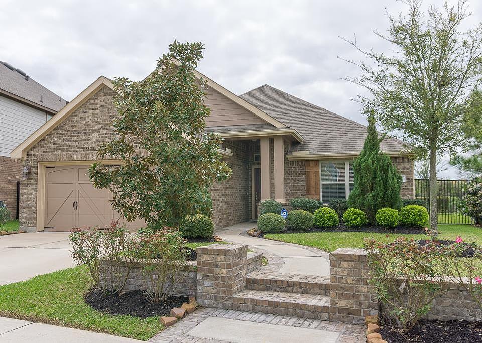 1st image of 17147 Williams Oak Dr