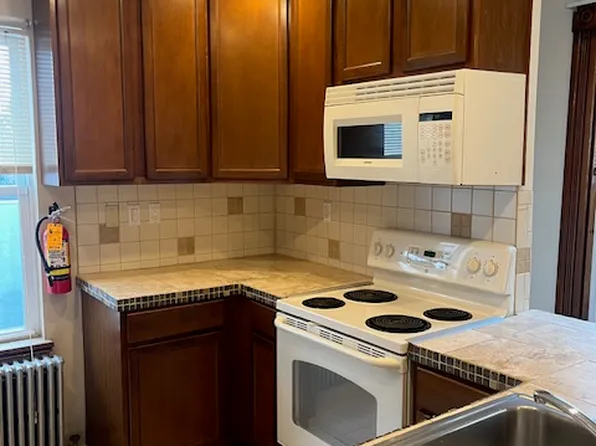 213 Cattell St Floor 2, Easton, PA 18042