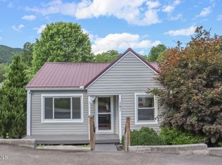 191 Legion St, Weber City, VA 24290