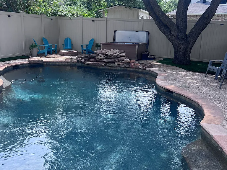 2385 Dundee Dr — Photo 2