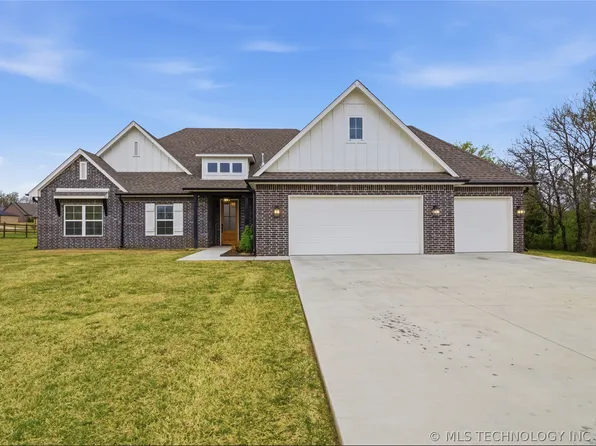 15522 E Taylor Ln, Claremore, OK 74017