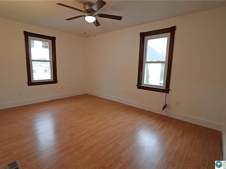 205 Madison Ave — Photo 18