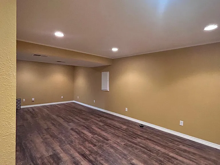 15317 Lowell Ave — Photo 26
