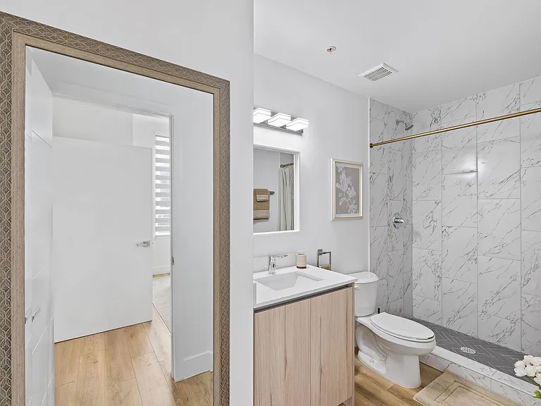 1542 NW 2nd St #209 — Photo 15
