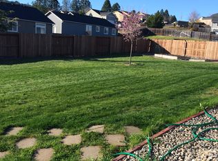 745 Umpqua View Dr, Roseburg, OR