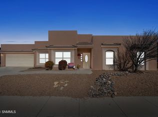 4073 Calle De Luna, Las Cruces, NM 88012