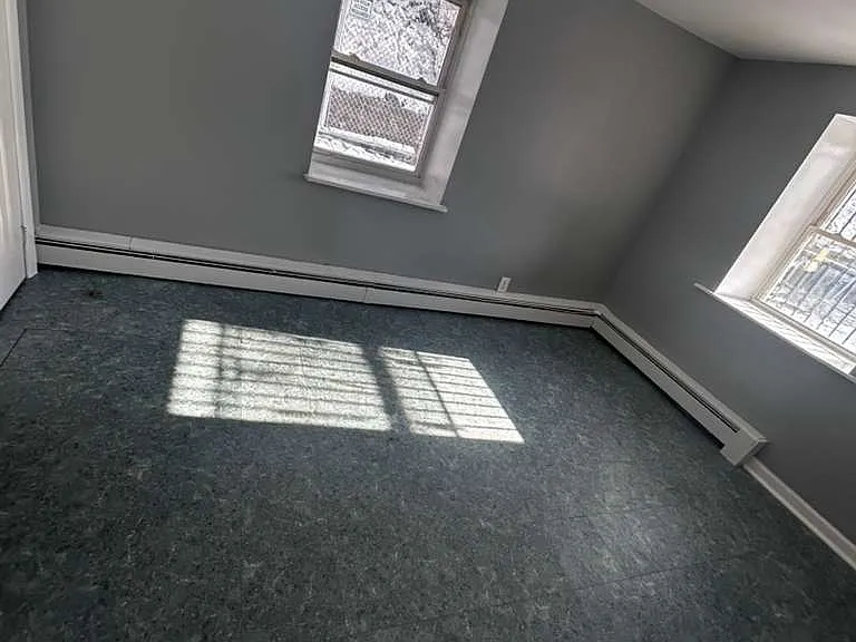 53 Glenwood Ave #1 — Photo 2