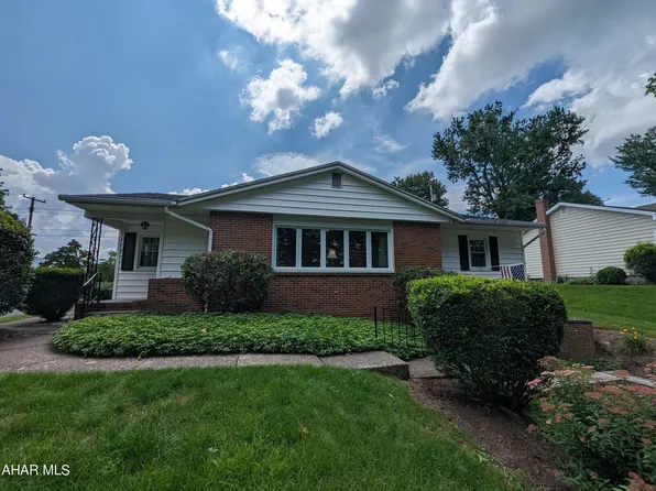 4201 3rd Ave, Altoona, PA 16602