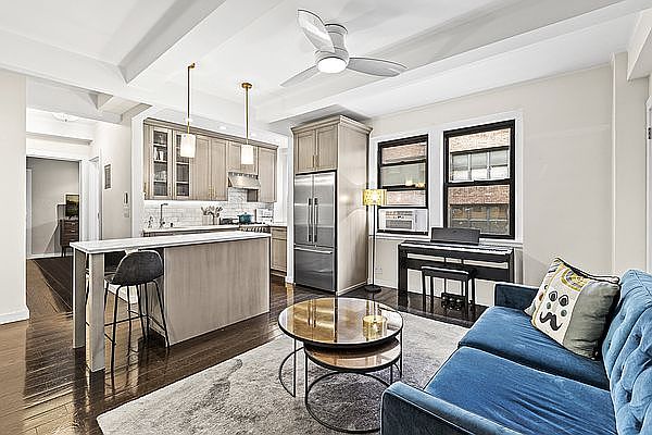 1st image of 211 E 35th St #4DD