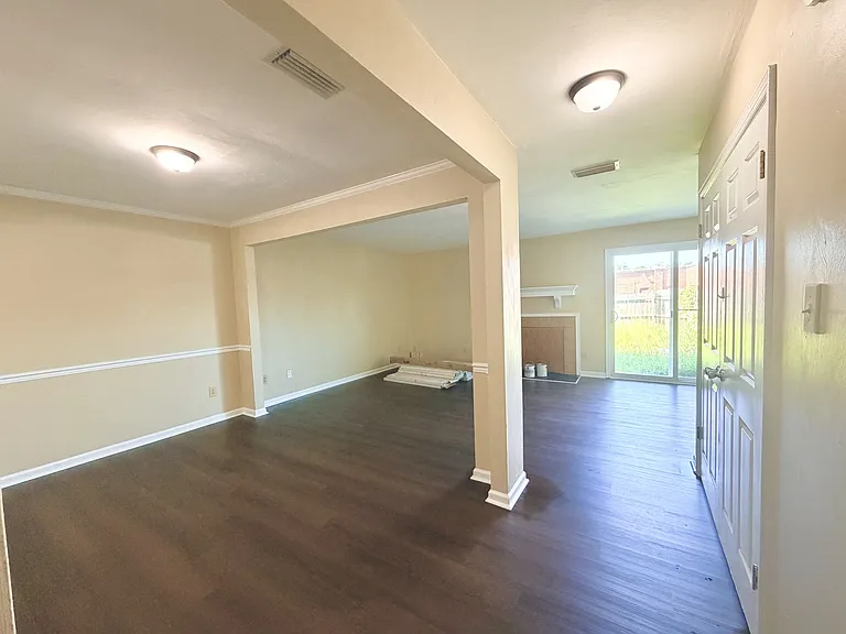 3937 Seeman Rd #1 — Photo 9